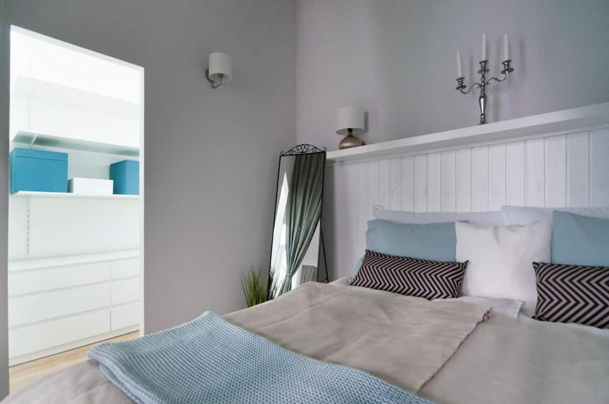 ⍟Luxurious And Bright⍟ 5 Min Walk To City Center Apartment Wien Ngoại thất bức ảnh