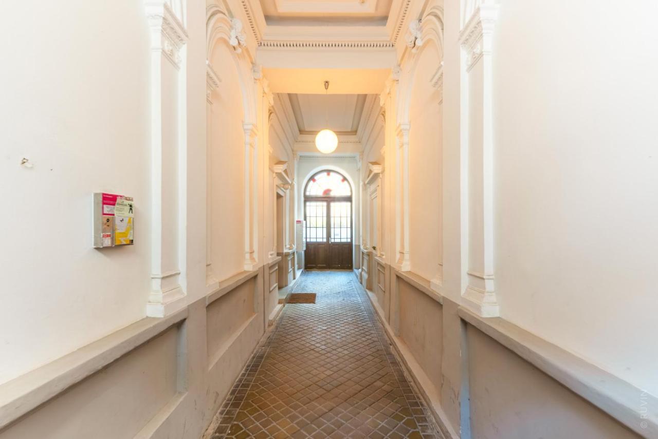 ⍟Luxurious And Bright⍟ 5 Min Walk To City Center Apartment Wien Ngoại thất bức ảnh